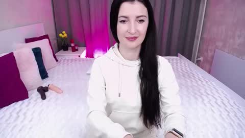 Evelin online show from 29, 9, 2025