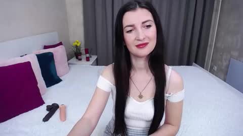 Evelin online show from 2, 12, 2025