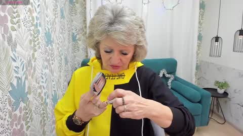 Evelyn online show from 26, 12, 2024