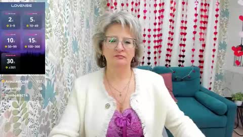 Evelyn online show from 18, 2, 2025