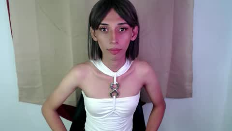 Snapshot of evelynfuck chatting on 7, 6, 2026 evelynfuck online show from 7, 6, 2026