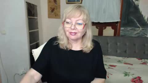 BarbaraBlondy online show from 11, 2, 2026
