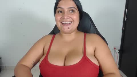 evelin 3 online show from 10, 2, 2025