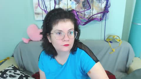 Everly online show from 6, 12, 2024