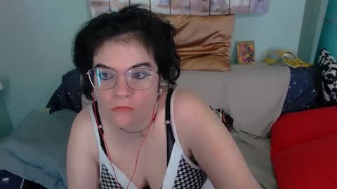 Snapshot of everly_rays chatting on 2, 11, 2025 Everly online show from 2, 11, 2025