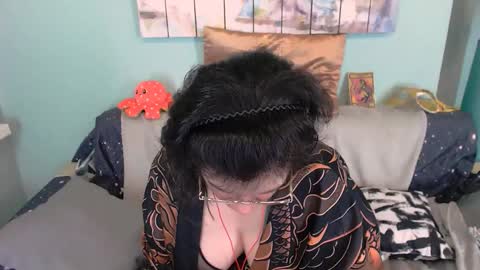 Snapshot of everly_rays chatting on 7, 11, 2025 Everly online show from 7, 11, 2025