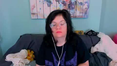 Snapshot of everly_rays chatting on 3, 3, 2026 Everly online show from 3, 3, 2026