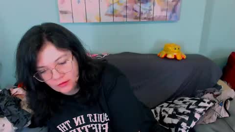 Everly online show from 22, 4, 2026