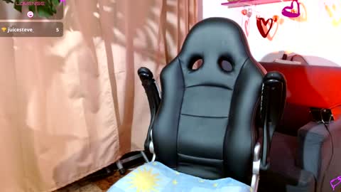 Snapshot of evethereal chatting on 9, 2, 2025 Blue Eva. online show from 9, 2, 2025