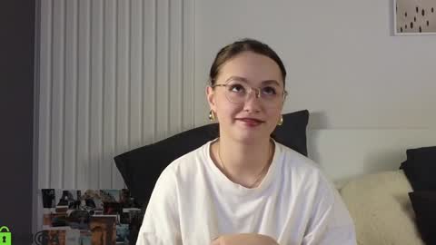 evi_woow online show from 26, 1, 2025