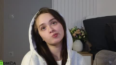 evi_woow online show from 31, 1, 2025