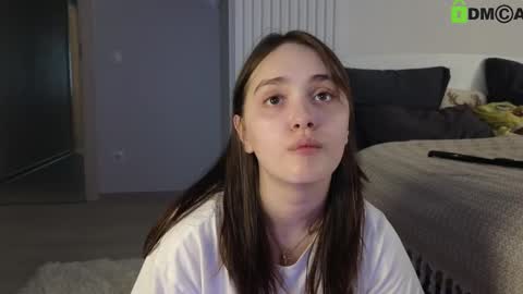 evi_woow online show from 26, 2, 2025