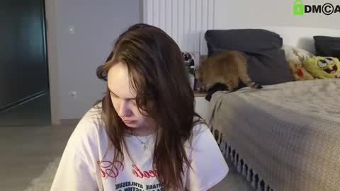 evi_woow online show from 7, 3, 2025