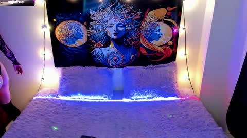 Snapshot of evie99_ chatting on 17, 9, 2025 Evie99  online show from 17, 9, 2025