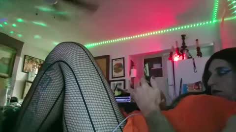 Cloudia Kumz online show from 7, 6, 2026