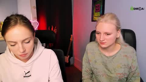 Snapshot of evtida_blossom chatting on 7, 3, 2025 Evi online show from 7, 3, 2025