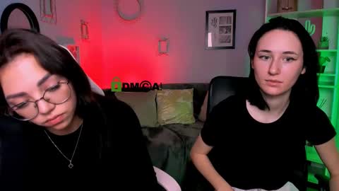 Snapshot of evtida_blossom chatting on 11, 3, 2025 Evi online show from 11, 3, 2025