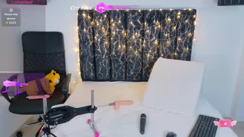 evvaa_moon online show from 26, 11, 2025