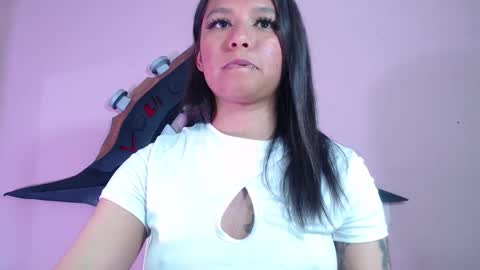 Im Evy online show from 23, 10, 2025