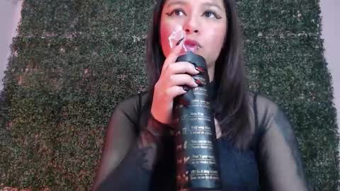 Im Evy online show from 6, 2, 2026