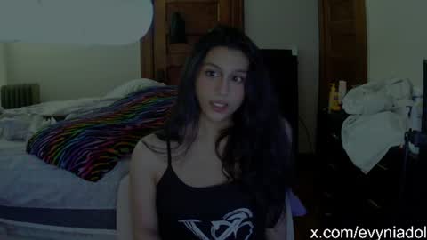 Snapshot of evyniadoll chatting on 28, 7, 2026 Avelyn Evynia online show from 28, 7, 2026