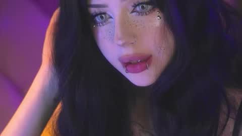 Snapshot of ex_angel chatting on 5, 1, 2026 Alyson online show from 5, 1, 2026