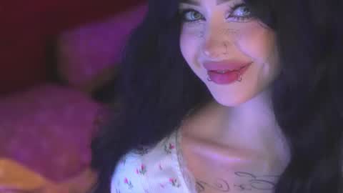 Snapshot of ex_angel chatting on 8, 1, 2026 Alyson online show from 8, 1, 2026