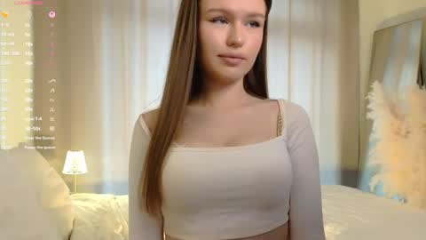 Snapshot of exclusive_model_ chatting on 6, 4, 2026 Angel online show from 6, 4, 2026