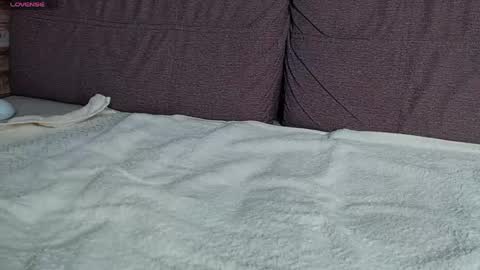 Snapshot of exclusivemilen chatting on 1, 3, 2026 ExclusiveMilen online show from 1, 3, 2026