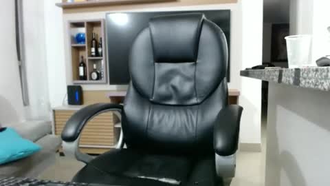 Snapshot of exotic_dude chatting on 5, 6, 2026 camilo online show from 5, 6, 2026