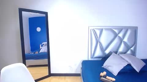 exotic_karmella online show from 21, 11, 2025