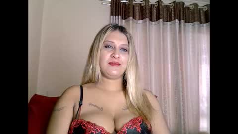 Snapshot of exoticindian37 chatting on 30, 9, 2025 exoticindian37 online show from 30, 9, 2025