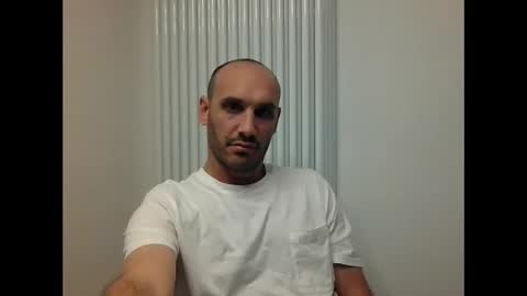 Extro online show from 26, 4, 2026