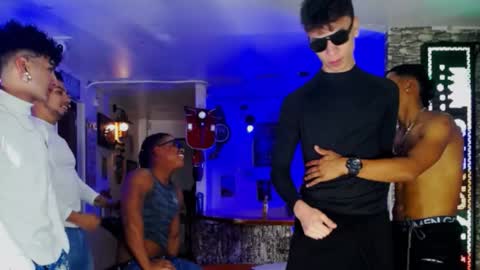 extrangers online show from 14, 12, 2024