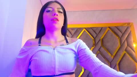 Snapshot of ey_im_simone_ chatting on 26, 5, 2026 online show from 26, 5, 2026