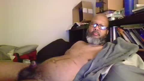 Snapshot of eyequee0007 chatting on 10, 1, 2026 eyequee0007 online show from 10, 1, 2026