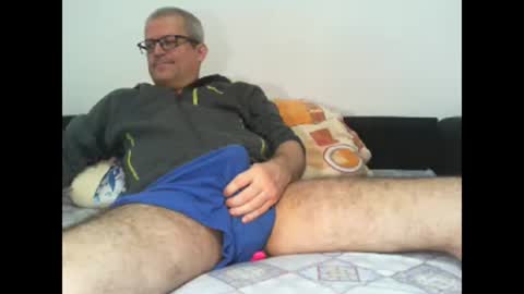 Snapshot of eyes12 chatting on 31, 1, 2026 GEORGE online show from 31, 1, 2026