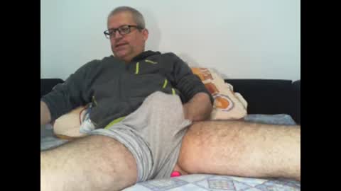 Snapshot of eyes12 chatting on 26, 2, 2026 GEORGE online show from 26, 2, 2026