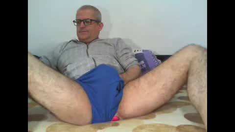 Snapshot of eyes12 chatting on 7, 3, 2026 GEORGE online show from 7, 3, 2026