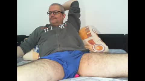 Snapshot of eyes12 chatting on 2, 4, 2026 GEORGE online show from 2, 4, 2026