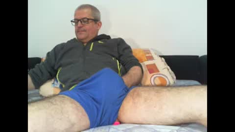 Snapshot of eyes12 chatting on 4, 4, 2026 GEORGE online show from 4, 4, 2026