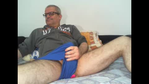 Snapshot of eyes12 chatting on 6, 4, 2026 GEORGE online show from 6, 4, 2026