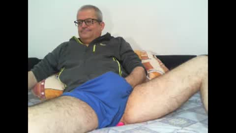 Snapshot of eyes12 chatting on 11, 4, 2026 GEORGE online show from 11, 4, 2026