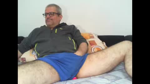 Snapshot of eyes12 chatting on 16, 4, 2026 GEORGE online show from 16, 4, 2026