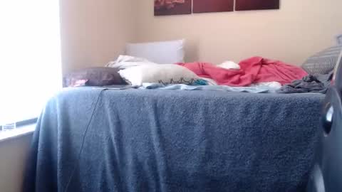 eyeswall0w online show from 22, 3, 2026