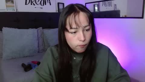 Snapshot of eymmy_24 chatting on 9, 9, 2025 eymmy_24 online show from 9, 9, 2025