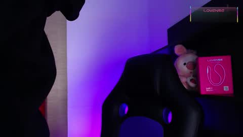 Snapshot of ezra_storm chatting on 1, 2, 2026 Juan online show from 1, 2, 2026