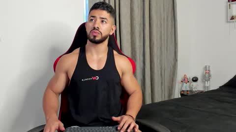 Ezzio Scolaro online show from 10, 3, 2026