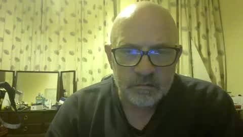 f1zzeek online show from 18, 5, 2026