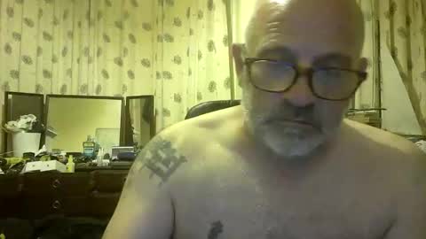 f1zzeek online show from 26, 5, 2026